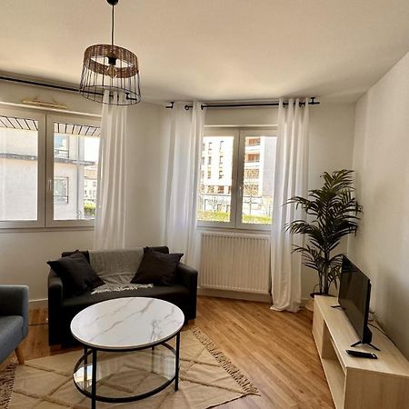 Villeurbanne • T2 Fraternite • Hostisy Ngoại thất bức ảnh