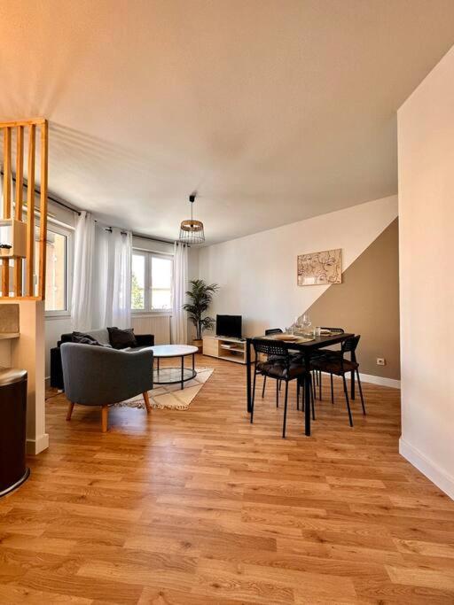 Villeurbanne • T2 Fraternite • Hostisy Ngoại thất bức ảnh