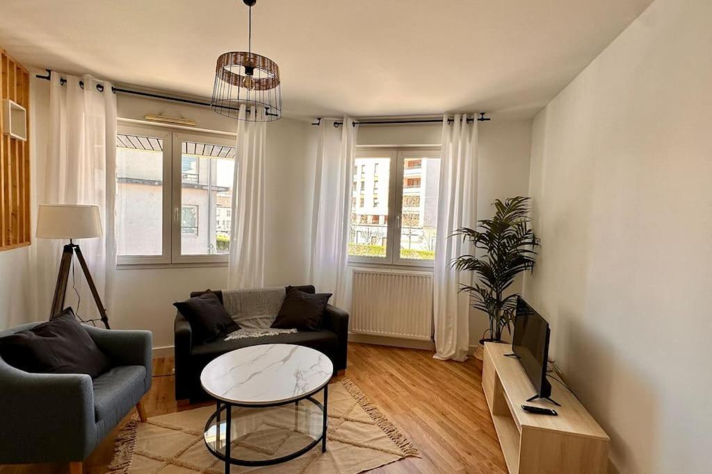 Villeurbanne • T2 Fraternite • Hostisy Ngoại thất bức ảnh